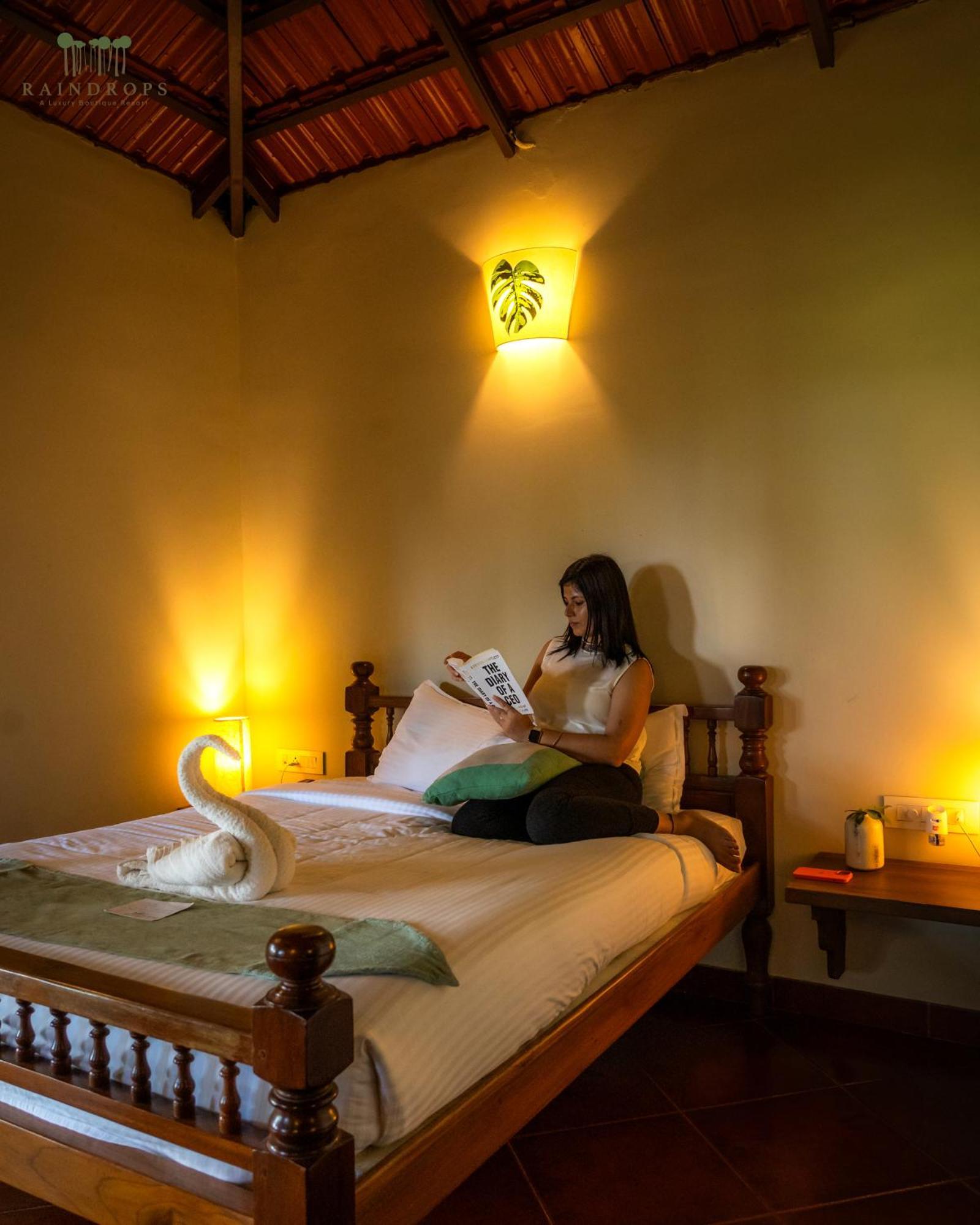 Raindrops Resorts Wayanad Sultan Bathery Bagian luar foto