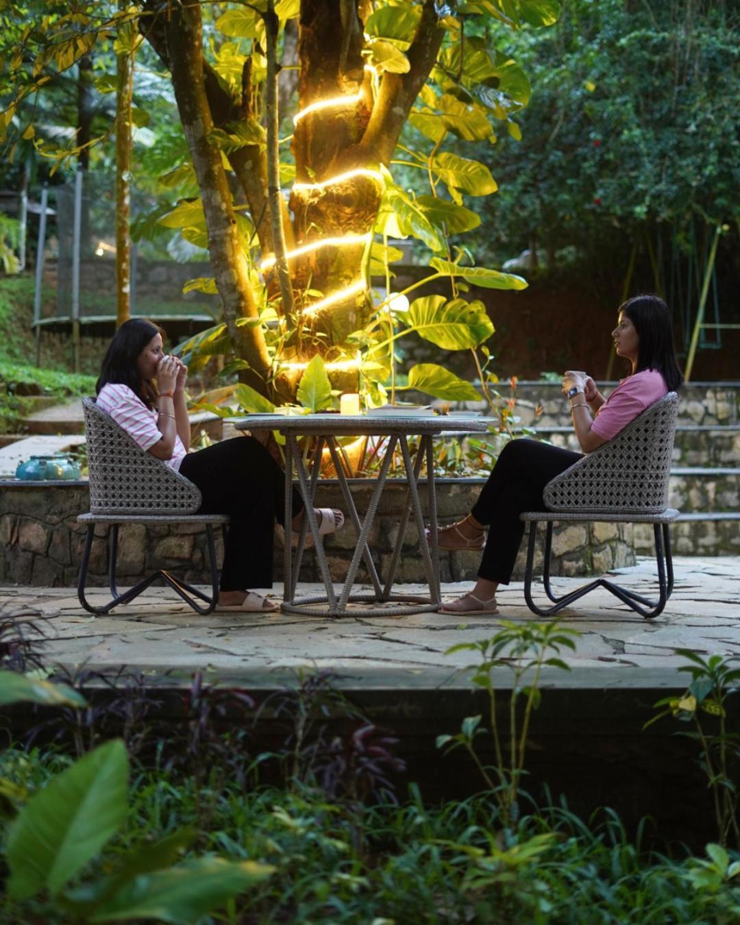 Raindrops Resorts Wayanad Sultan Bathery Bagian luar foto