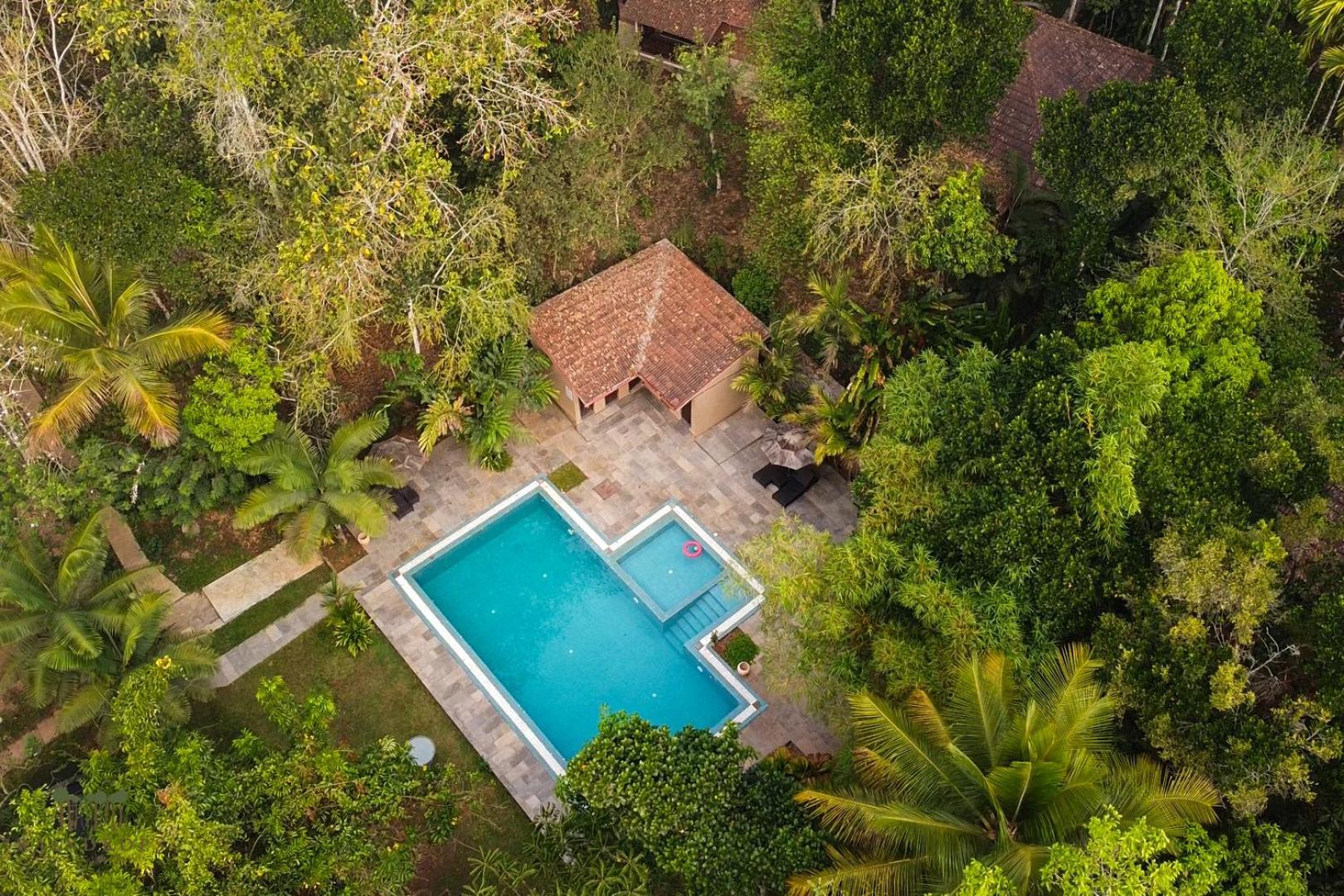 Raindrops Resorts Wayanad Sultan Bathery Bagian luar foto