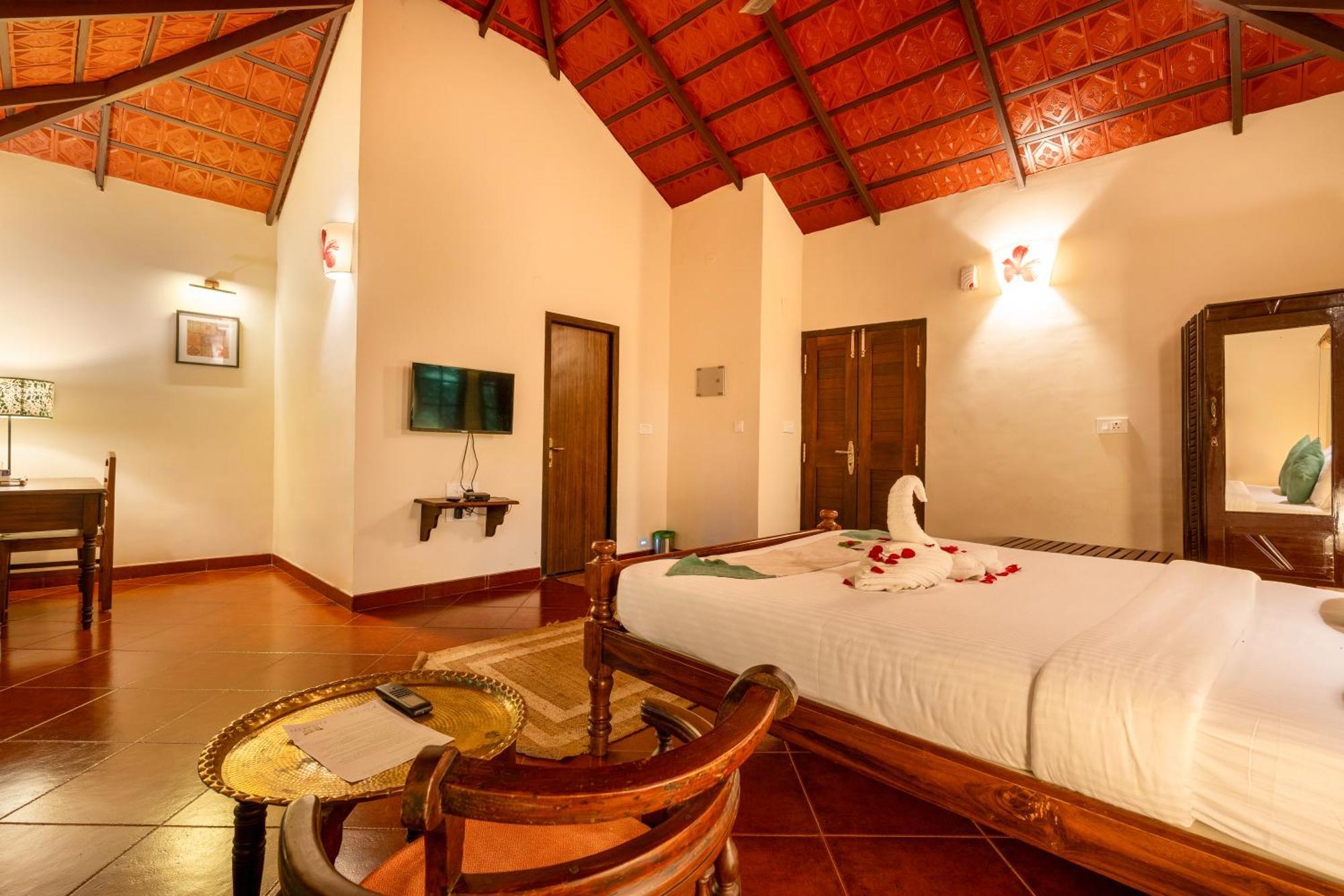 Raindrops Resorts Wayanad Sultan Bathery Bagian luar foto