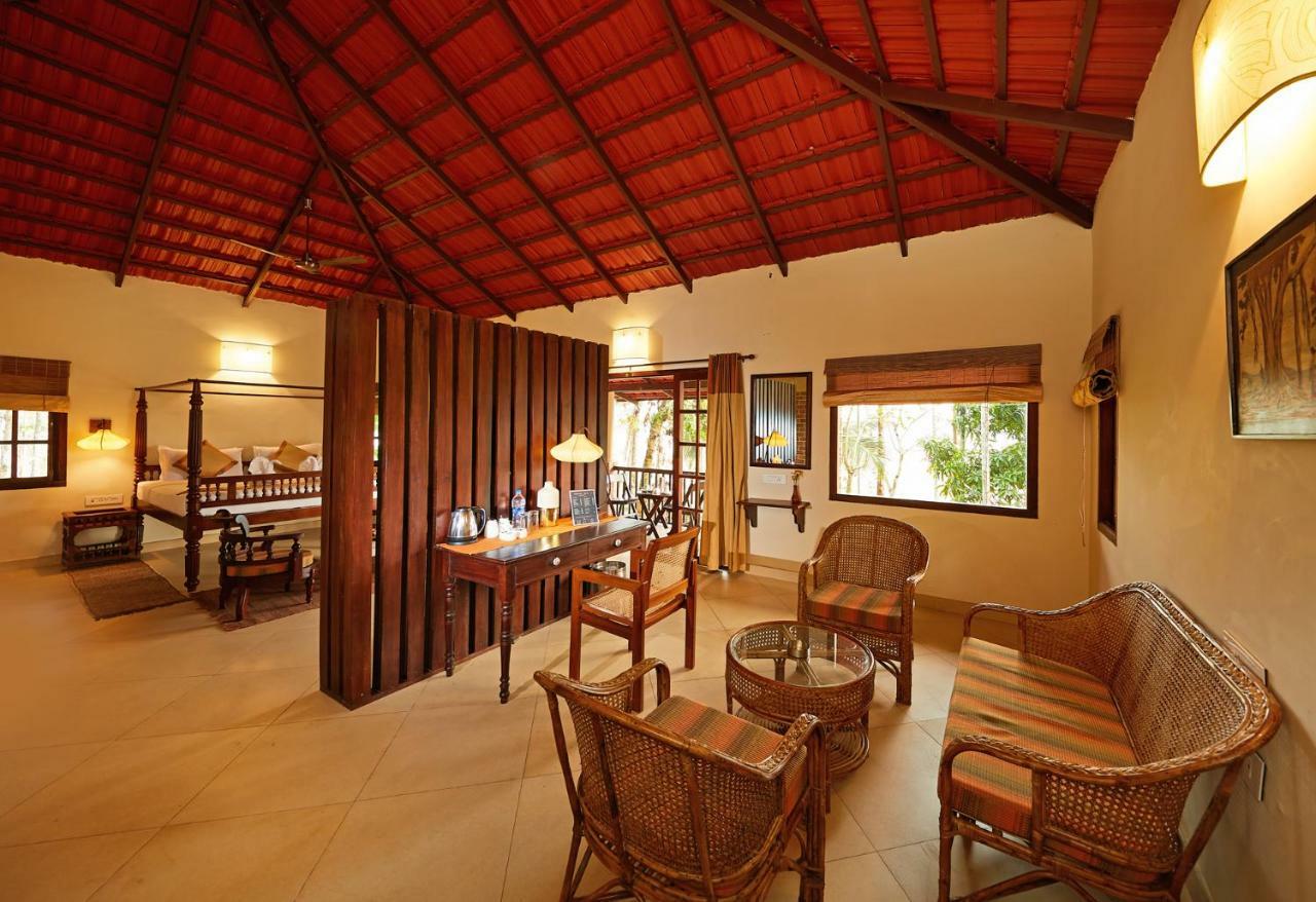 Raindrops Resorts Wayanad Sultan Bathery Bagian luar foto
